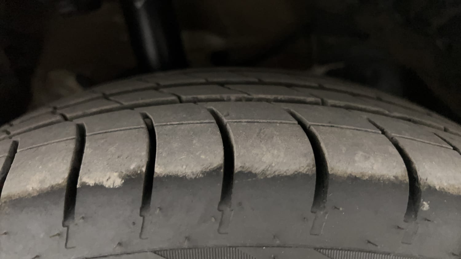 Used 2015 Tata Zest XMA Diesel Diesel Automatic tyres RIGHT FRONT TYRE TREAD VIEW