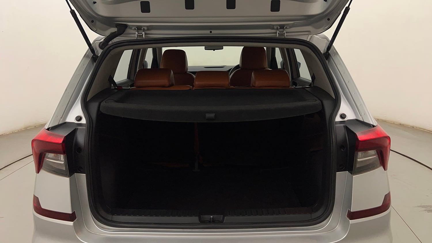 Used 2023 Skoda Kushaq Ambition 1.0L TSI MT Petrol Manual interior DICKY INSIDE VIEW