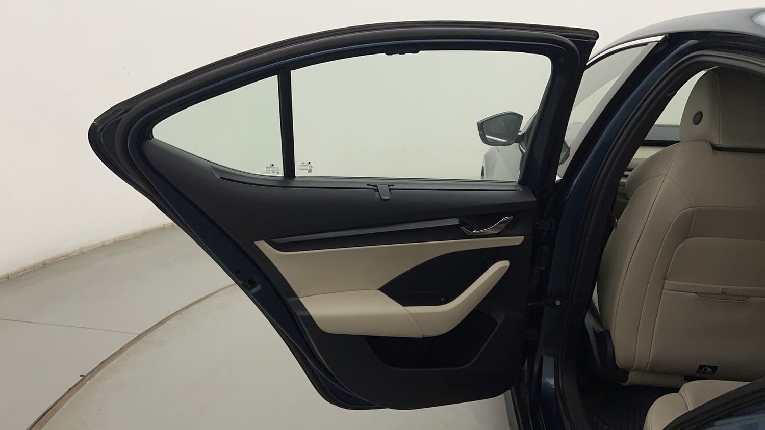 Used 2021 Skoda Octavia L&K 2.0 Petrol Automatic interior LEFT REAR DOOR OPEN VIEW