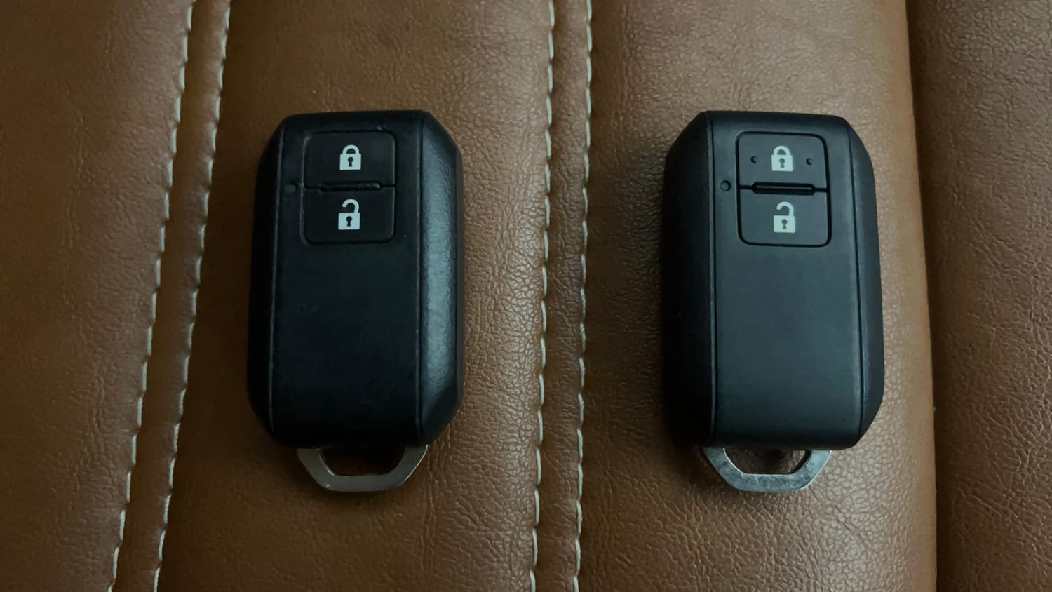 Used 2022 Maruti Suzuki Brezza Zxi Plus Dual Tone Petrol Manual extra CAR KEY VIEW