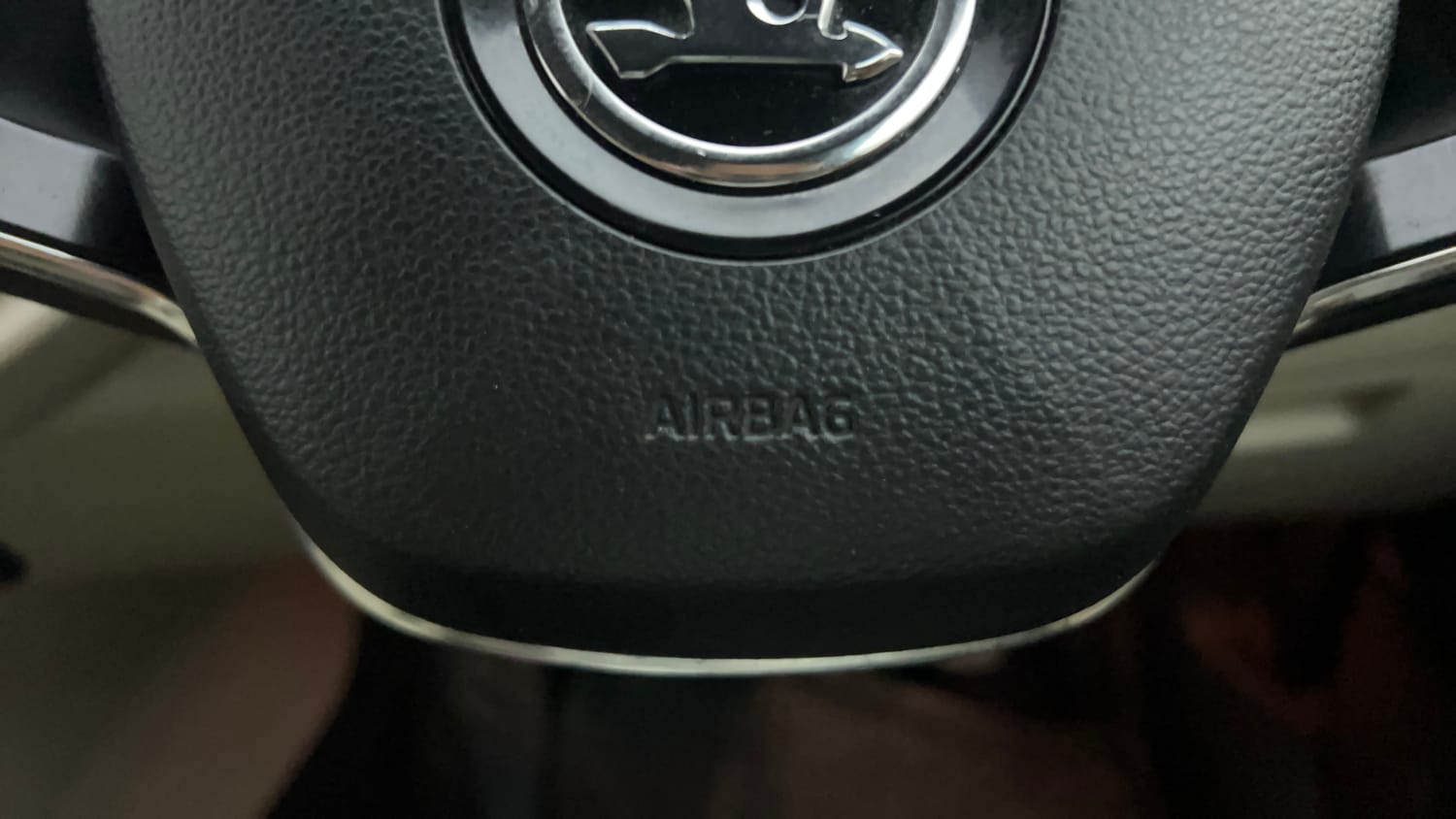 Used 2021 Skoda Octavia L&K 2.0 Petrol Automatic top_features Airbags