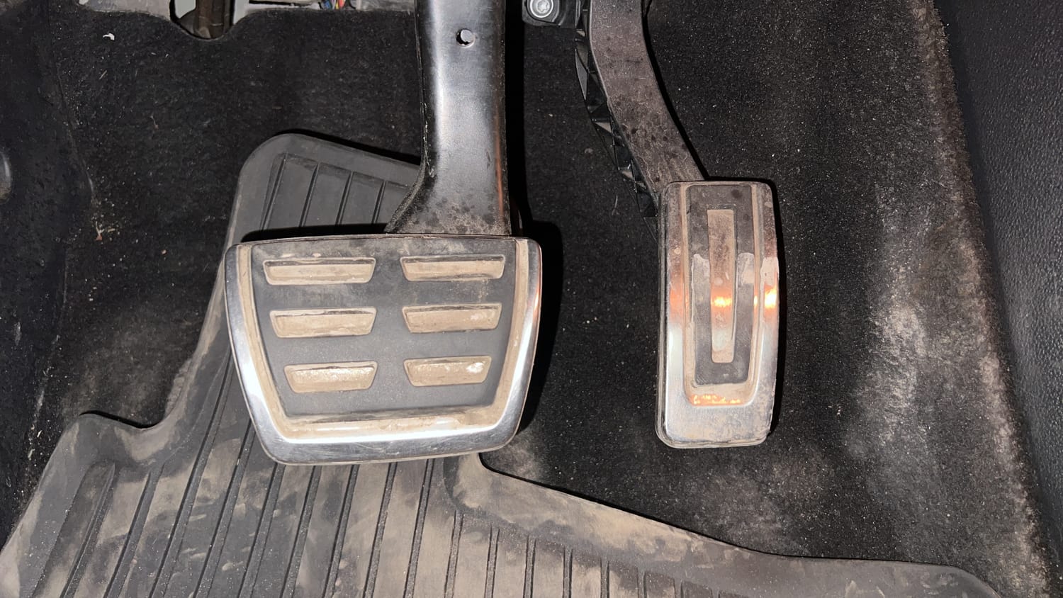 Used 2021 Skoda Octavia L&K 2.0 Petrol Automatic interior PEDALS VIEW