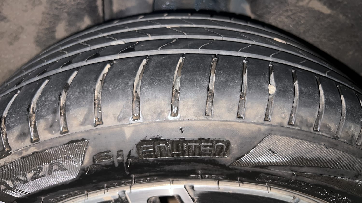 Used 2021 Skoda Octavia L&K 2.0 Petrol Automatic tyres RIGHT REAR TYRE TREAD VIEW