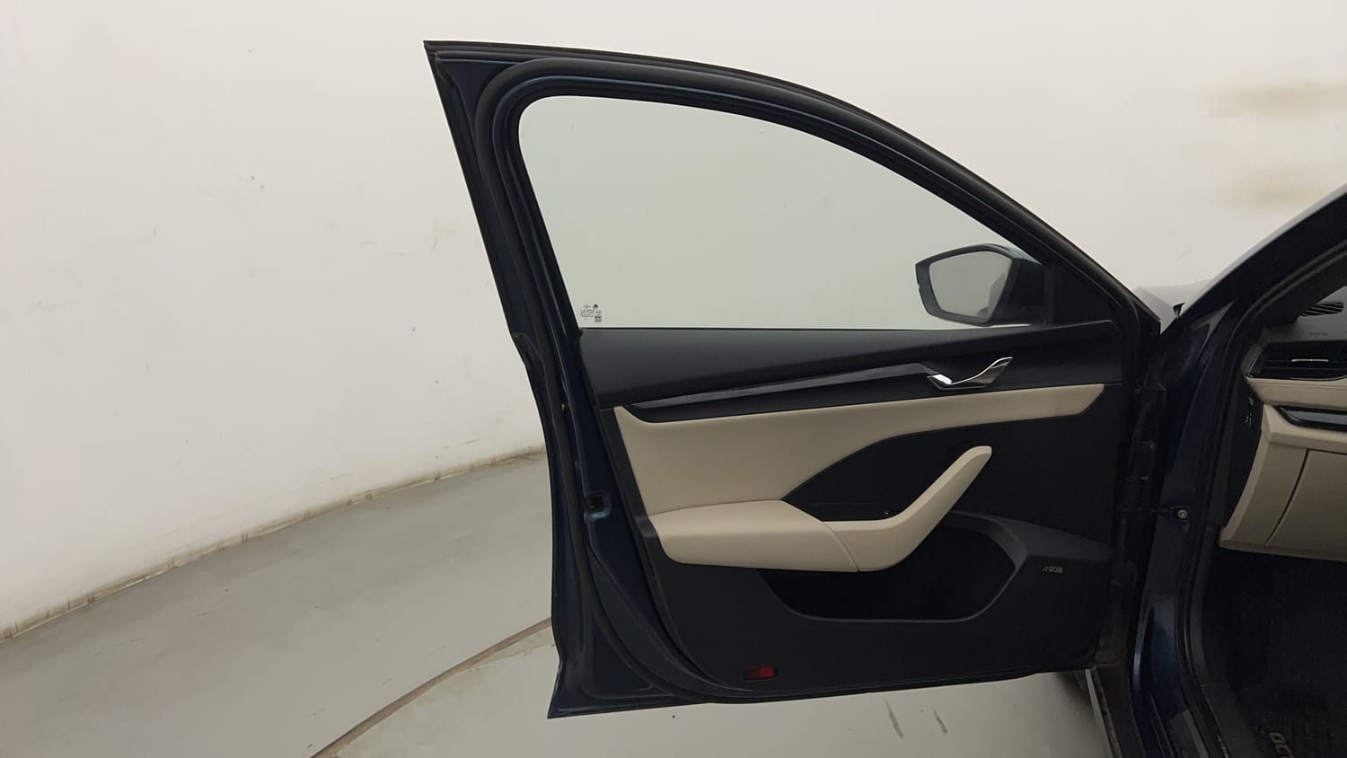 Used 2021 Skoda Octavia L&K 2.0 Petrol Automatic interior LEFT FRONT DOOR OPEN VIEW