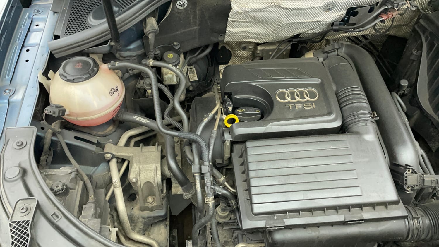 Used 2018 Audi Q3 30 TFSI Premium Petrol Automatic engine ENGINE RIGHT SIDE VIEW