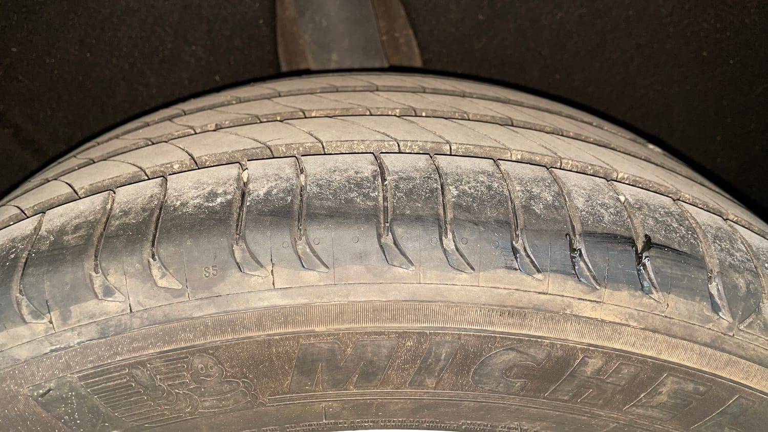 Used 2018 Audi Q3 30 TFSI Premium Petrol Automatic tyres LEFT REAR TYRE TREAD VIEW