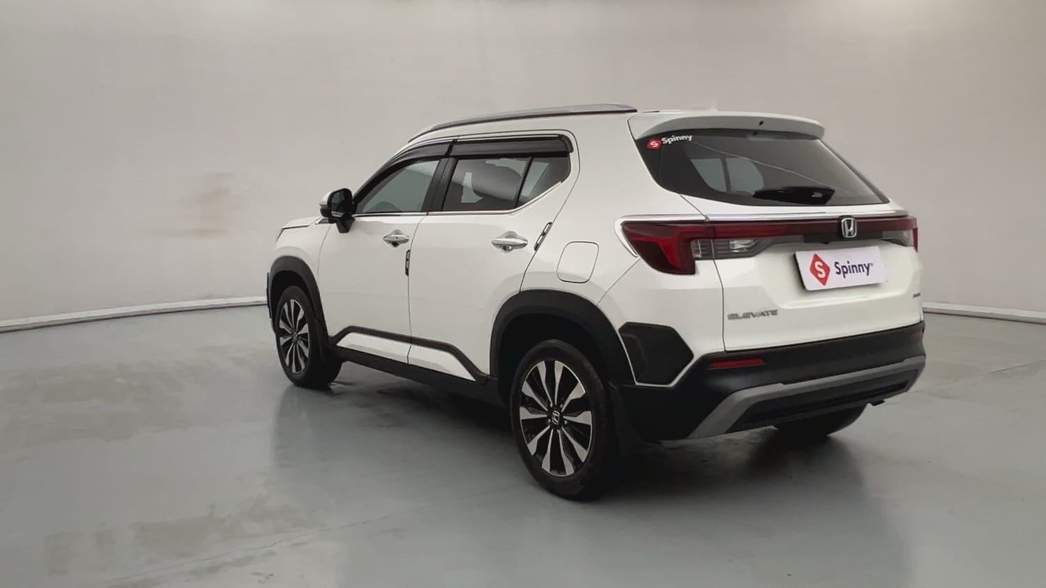 Used 2024 Honda Elevate ZX MT Petrol Manual exterior LEFT REAR CORNER VIEW