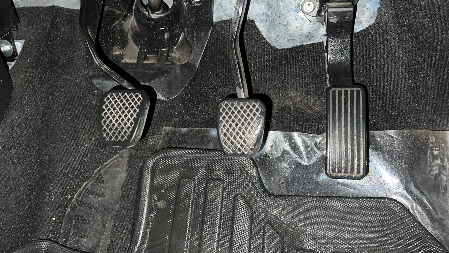 Used 2024 Honda Elevate ZX MT Petrol Manual interior PEDALS VIEW