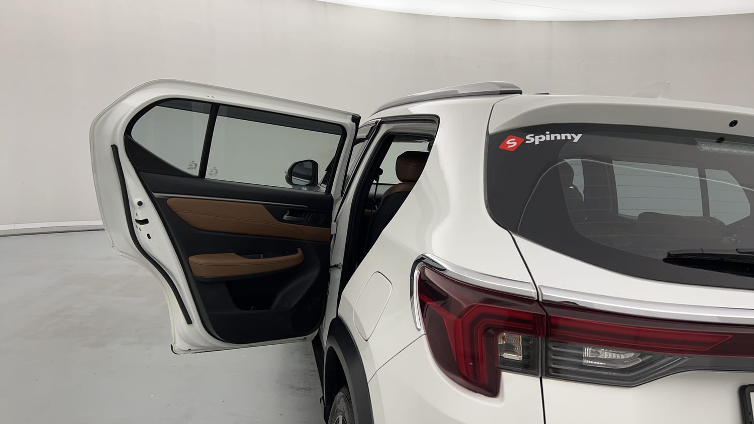 Used 2024 Honda Elevate ZX MT Petrol Manual interior LEFT REAR DOOR OPEN VIEW
