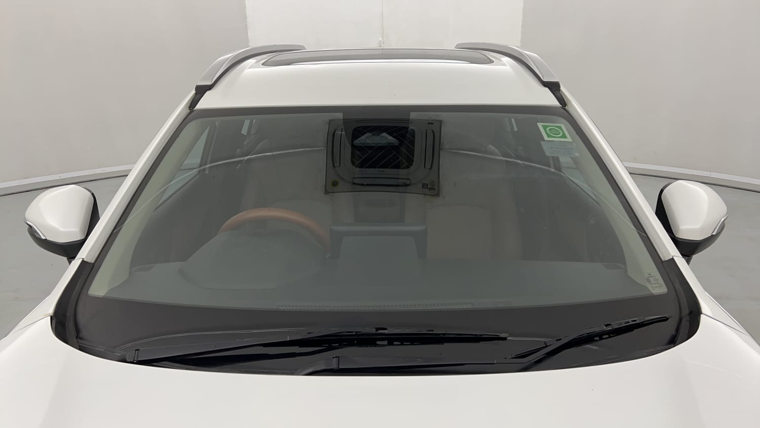 Used 2024 Honda Elevate ZX MT Petrol Manual exterior FRONT WINDSHIELD VIEW
