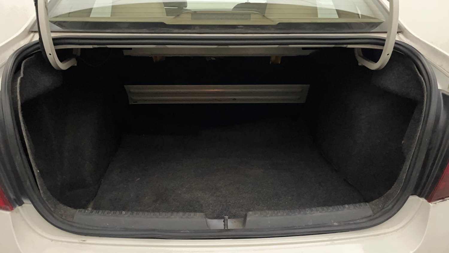 Used 2018 Skoda Rapid Style 1.5 TDI AT Diesel Automatic interior DICKY INSIDE VIEW