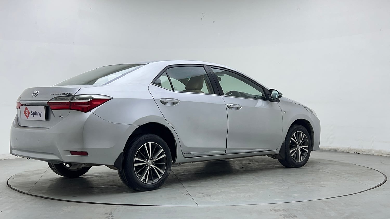 Used 2019 Toyota Corolla Altis VL CVT Petrol Petrol Automatic exterior RIGHT REAR CORNER VIEW