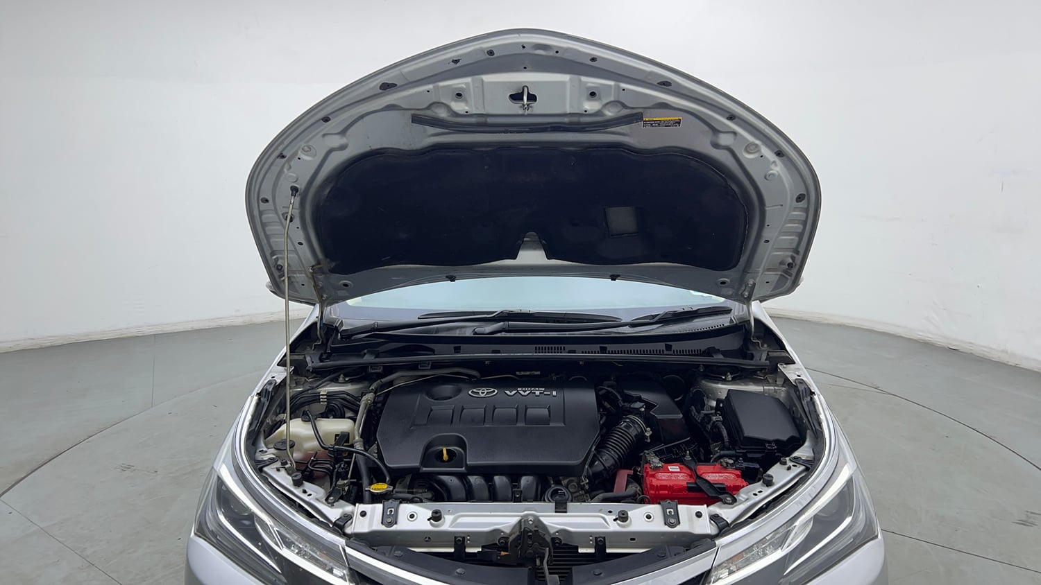 Used 2019 Toyota Corolla Altis VL CVT Petrol Petrol Automatic engine ENGINE & BONNET OPEN FRONT VIEW