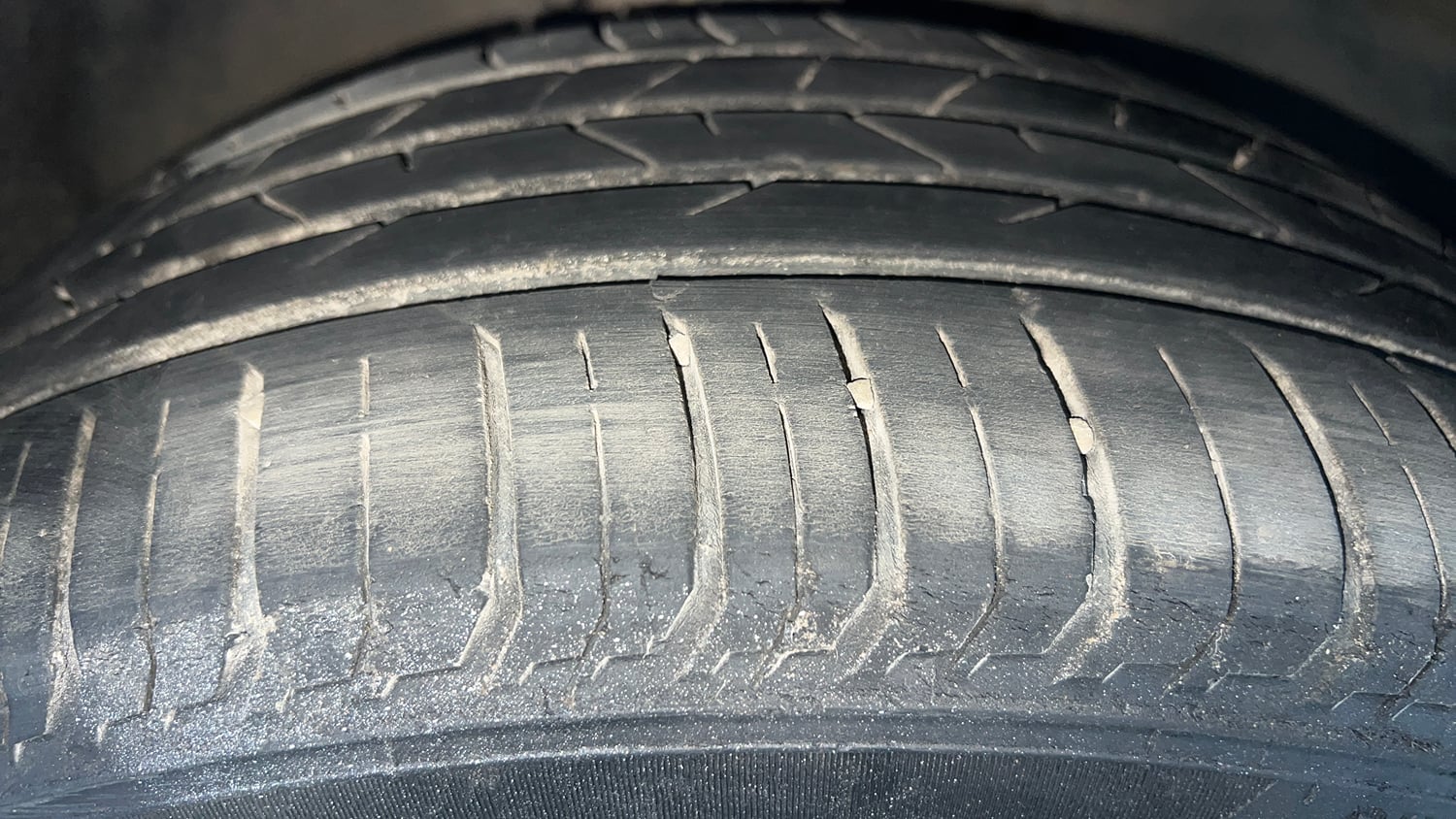 Used 2019 Toyota Corolla Altis VL CVT Petrol Petrol Automatic tyres RIGHT FRONT TYRE TREAD VIEW