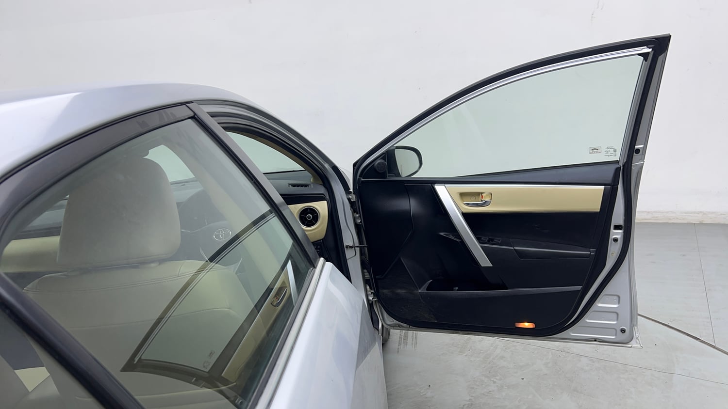 Used 2019 Toyota Corolla Altis VL CVT Petrol Petrol Automatic interior RIGHT FRONT DOOR OPEN VIEW