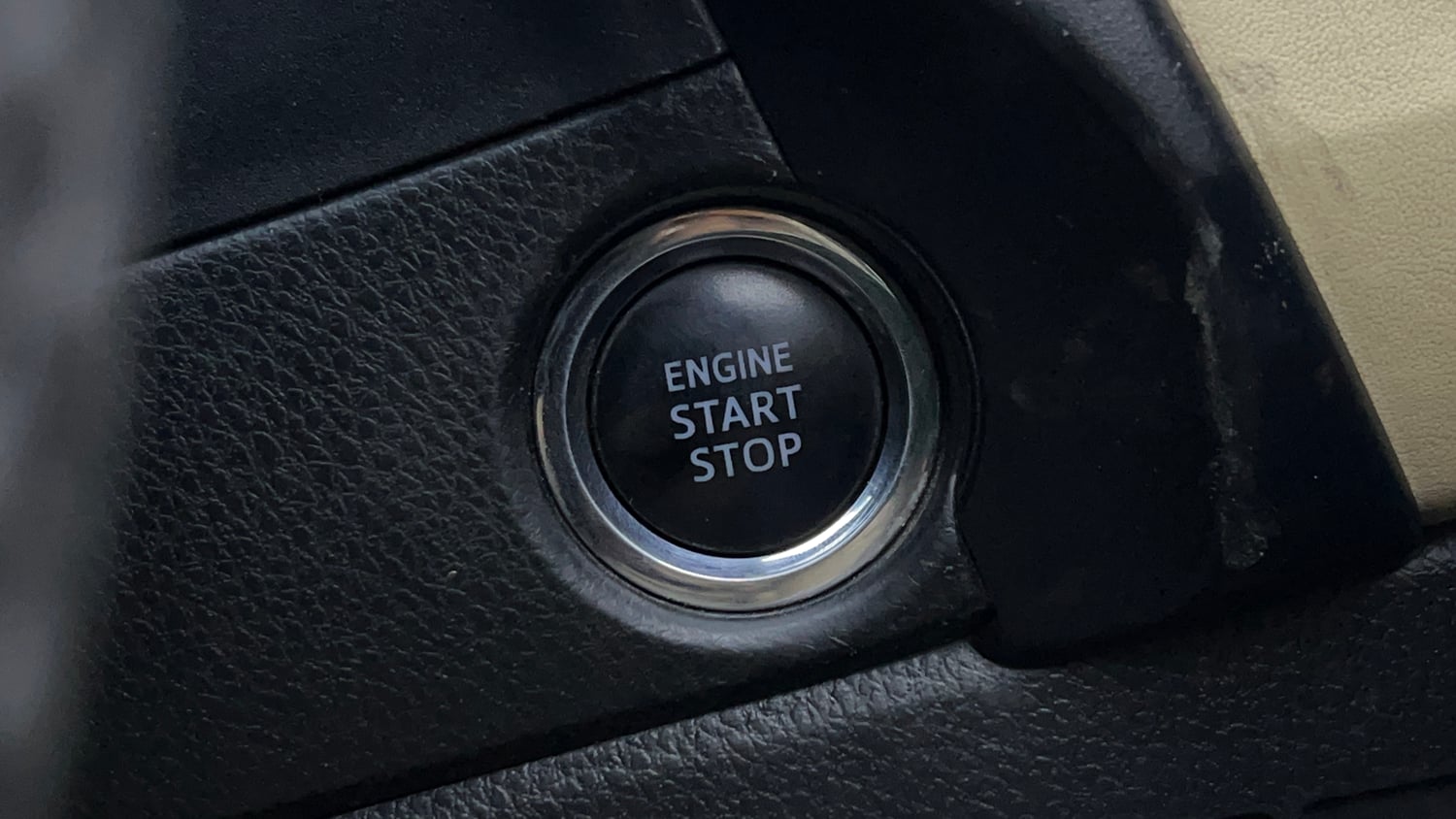 Used 2019 Toyota Corolla Altis VL CVT Petrol Petrol Automatic top_features Keyless start