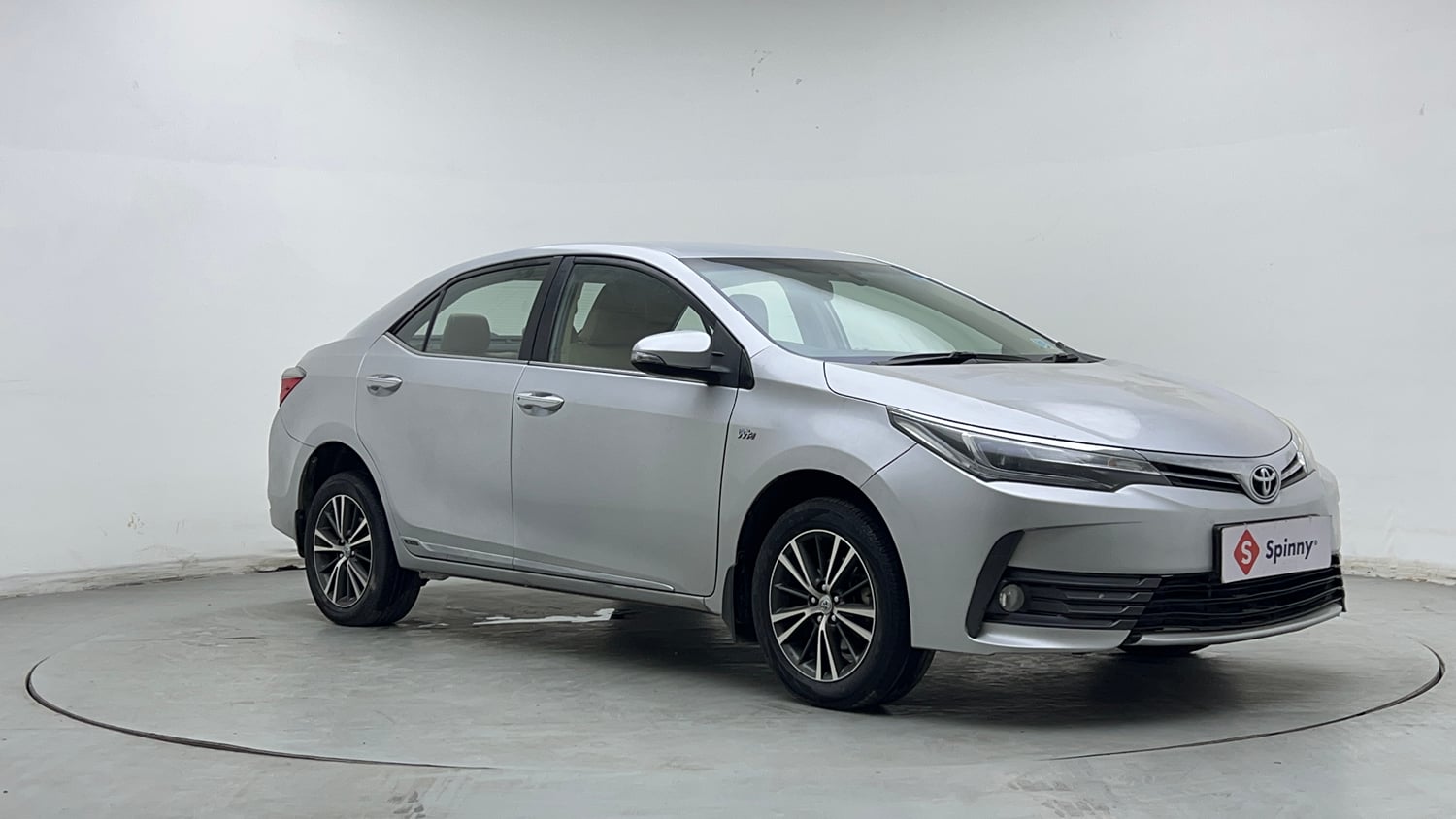Used 2019 Toyota Corolla Altis VL CVT Petrol Petrol Automatic exterior RIGHT FRONT CORNER VIEW