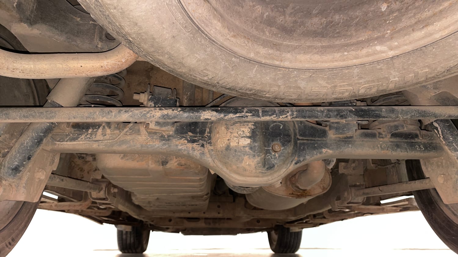 Used 2017 Tata Hexa XTA 4x2 6 STR Diesel Automatic extra REAR UNDERBODY VIEW (TAKEN FROM REAR)