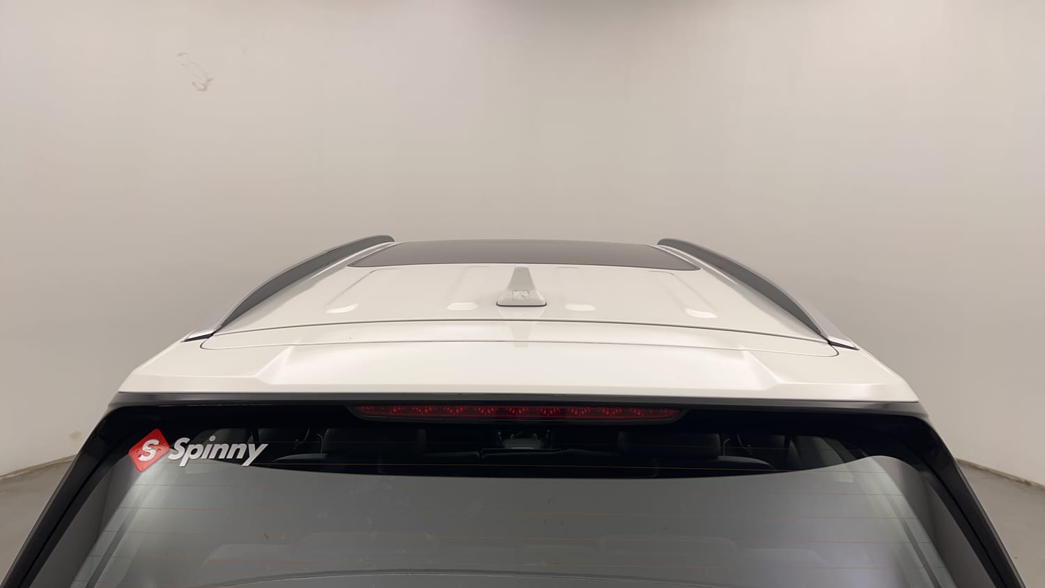 Used 2022 Hyundai Alcazar Platinum 7 STR 2.0 Petrol Petrol Manual exterior EXTERIOR ROOF VIEW