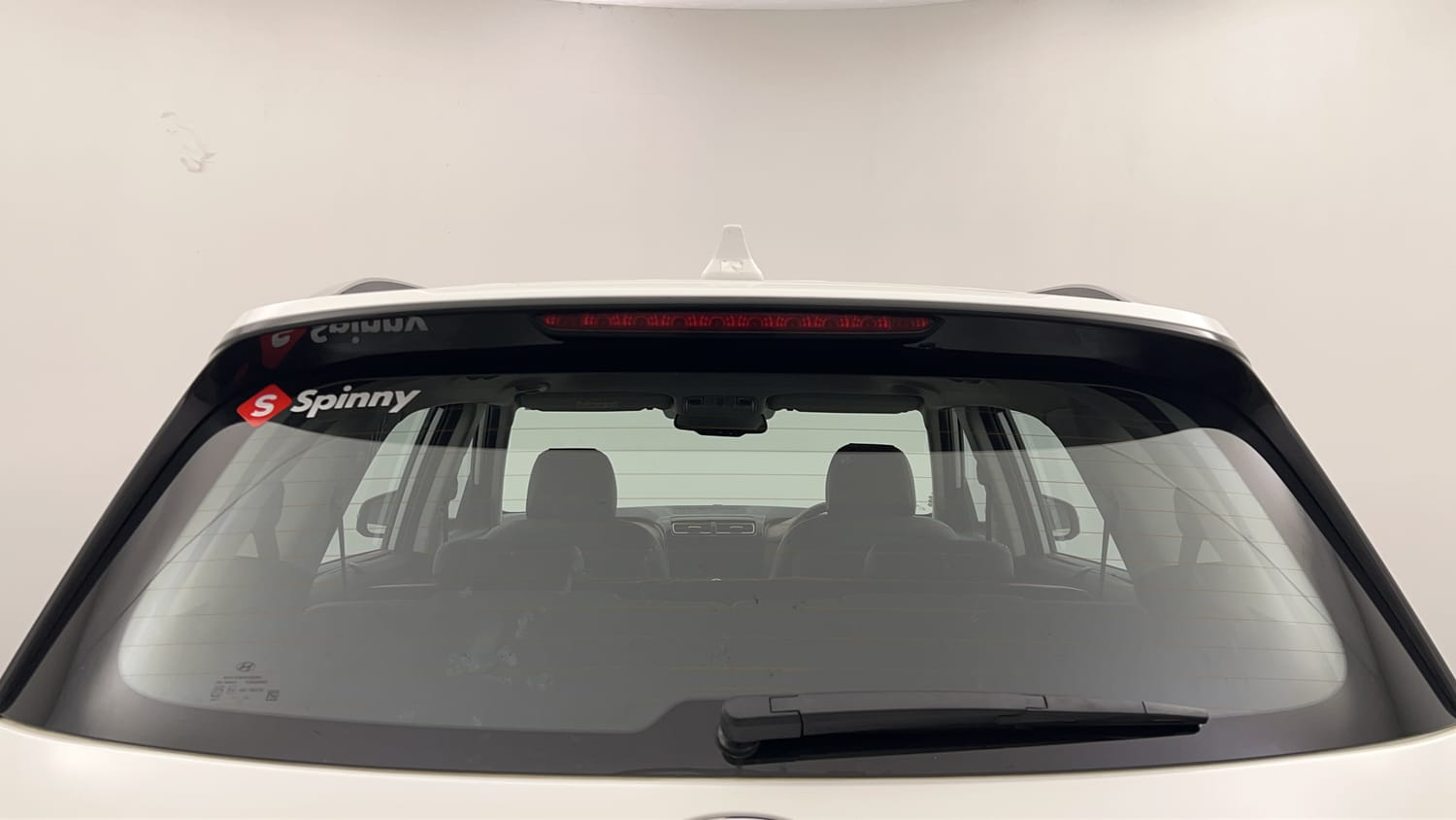 Used 2022 Hyundai Alcazar Platinum 7 STR 2.0 Petrol Petrol Manual exterior BACK WINDSHIELD VIEW