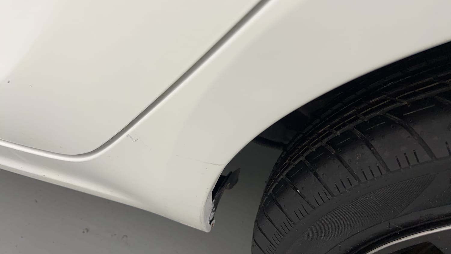 Used 2023 Tata Tiago XT Petrol Manual dents MINOR SCRATCH
