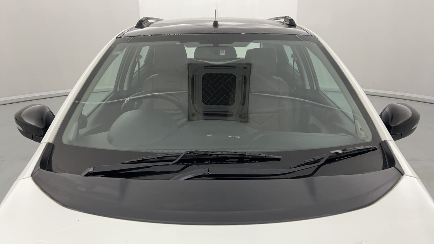 Used 2023 Tata Tiago XT Petrol Manual exterior FRONT WINDSHIELD VIEW
