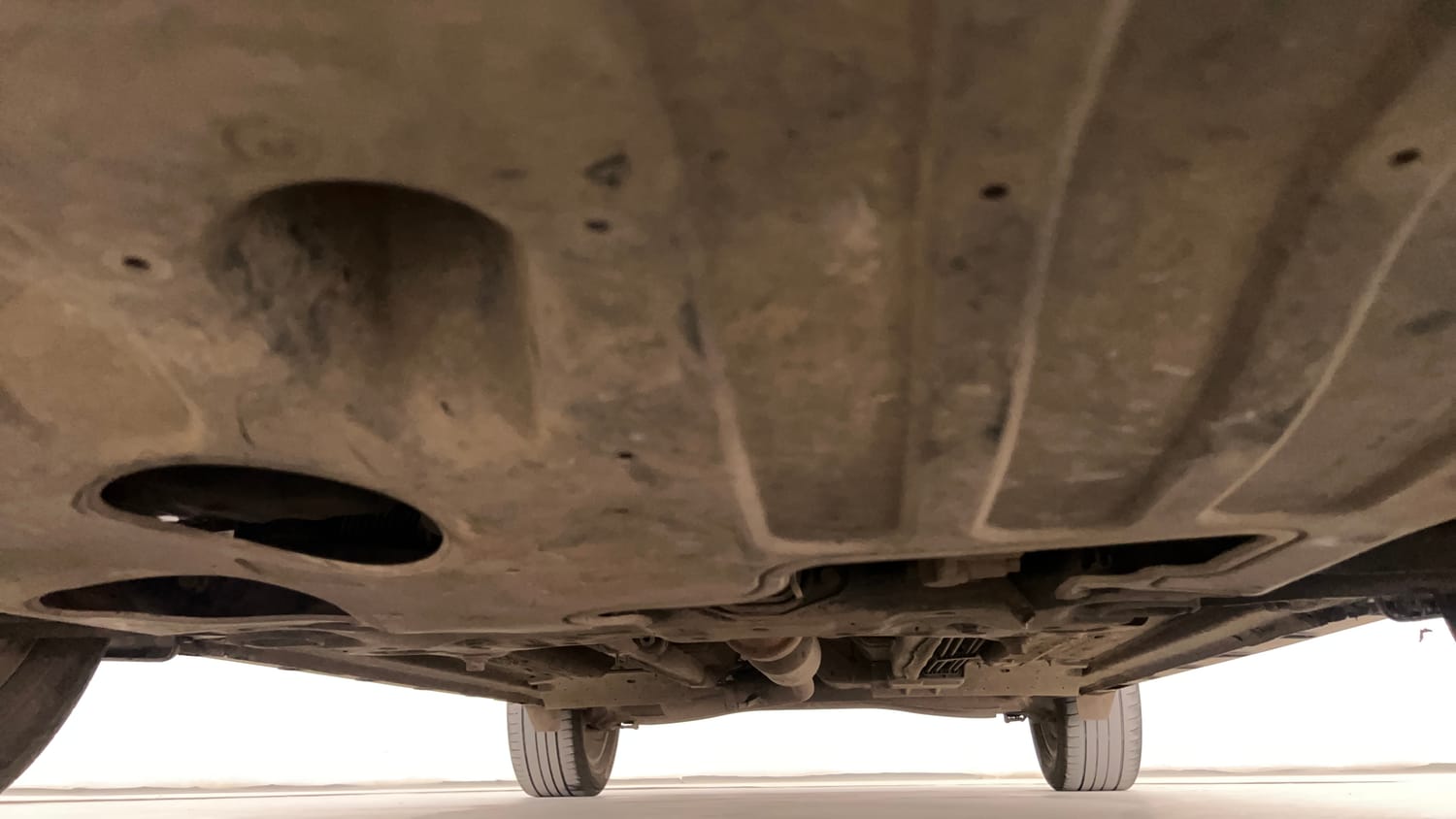 Used 2020 Kia Seltos GTX Plus DCT 1.4 Petrol Automatic extra FRONT LEFT UNDERBODY VIEW