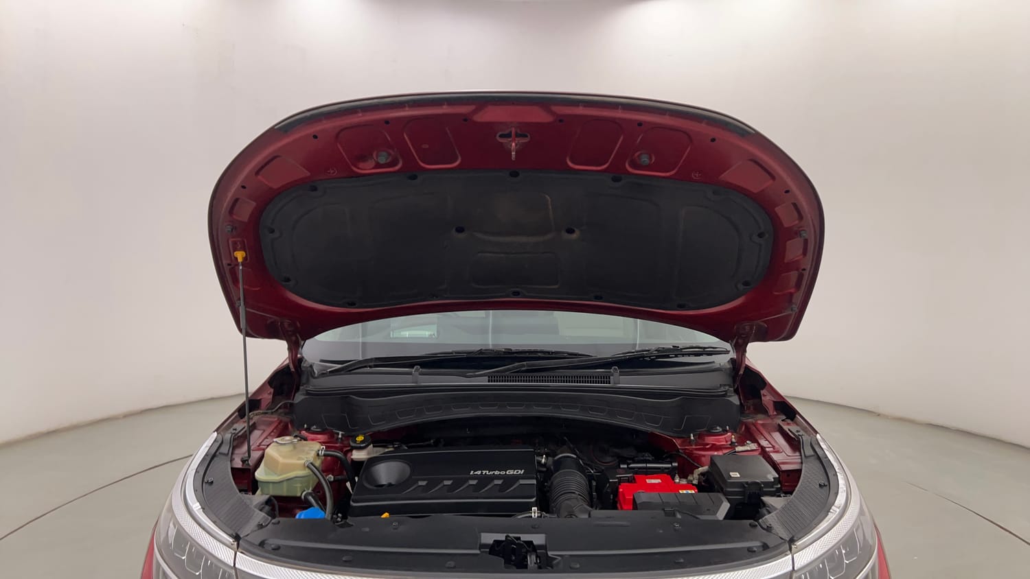Used 2020 Kia Seltos GTX Plus DCT 1.4 Petrol Automatic engine ENGINE & BONNET OPEN FRONT VIEW