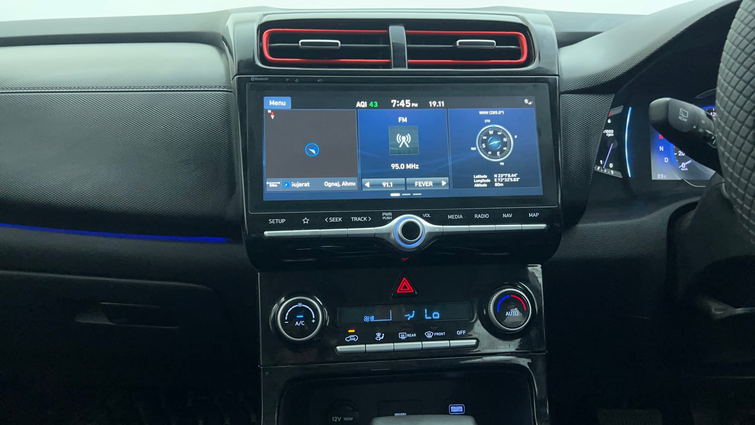 Used 2024 Hyundai Creta SX (O) 1.5 Diesel AT Knight Edition Diesel Automatic interior MUSIC SYSTEM & AC CONTROL VIEW