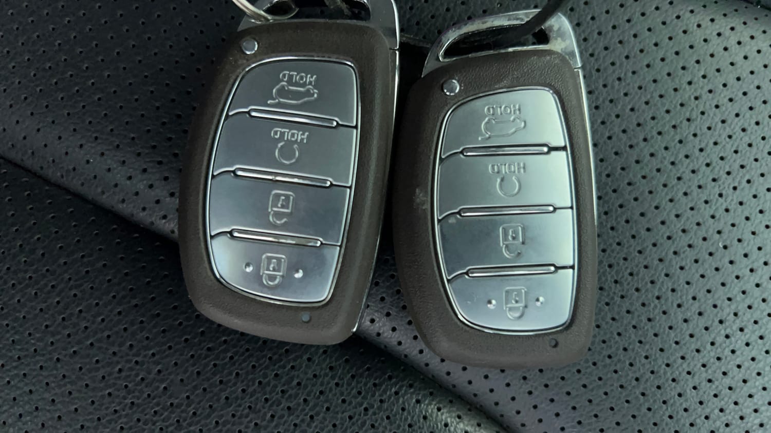 Used 2024 Hyundai Creta SX (O) 1.5 Diesel AT Knight Edition Diesel Automatic extra CAR KEY VIEW