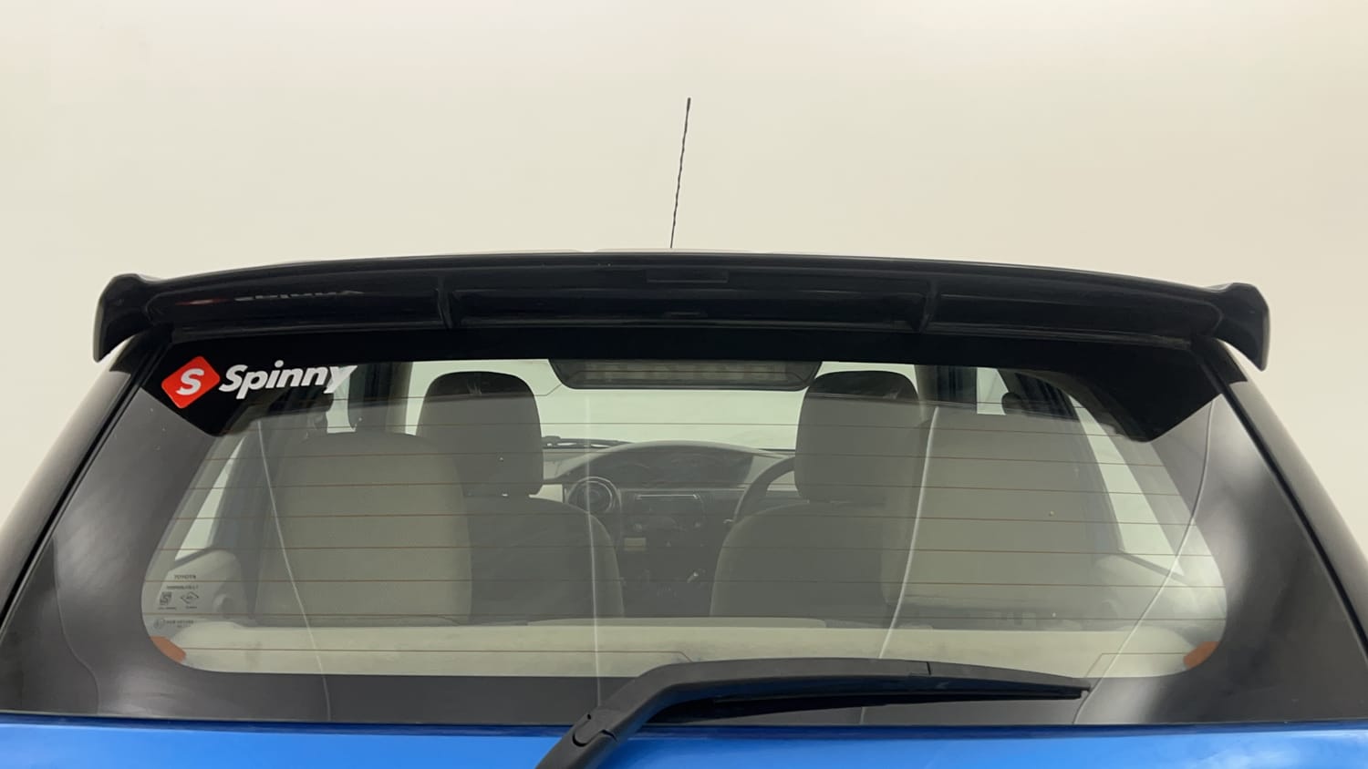 Used 2016 Toyota Etios Liva VD Diesel Manual exterior BACK WINDSHIELD VIEW