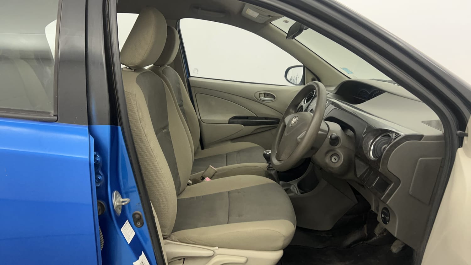 Used 2016 Toyota Etios Liva VD Diesel Manual interior RIGHT SIDE FRONT DOOR CABIN VIEW