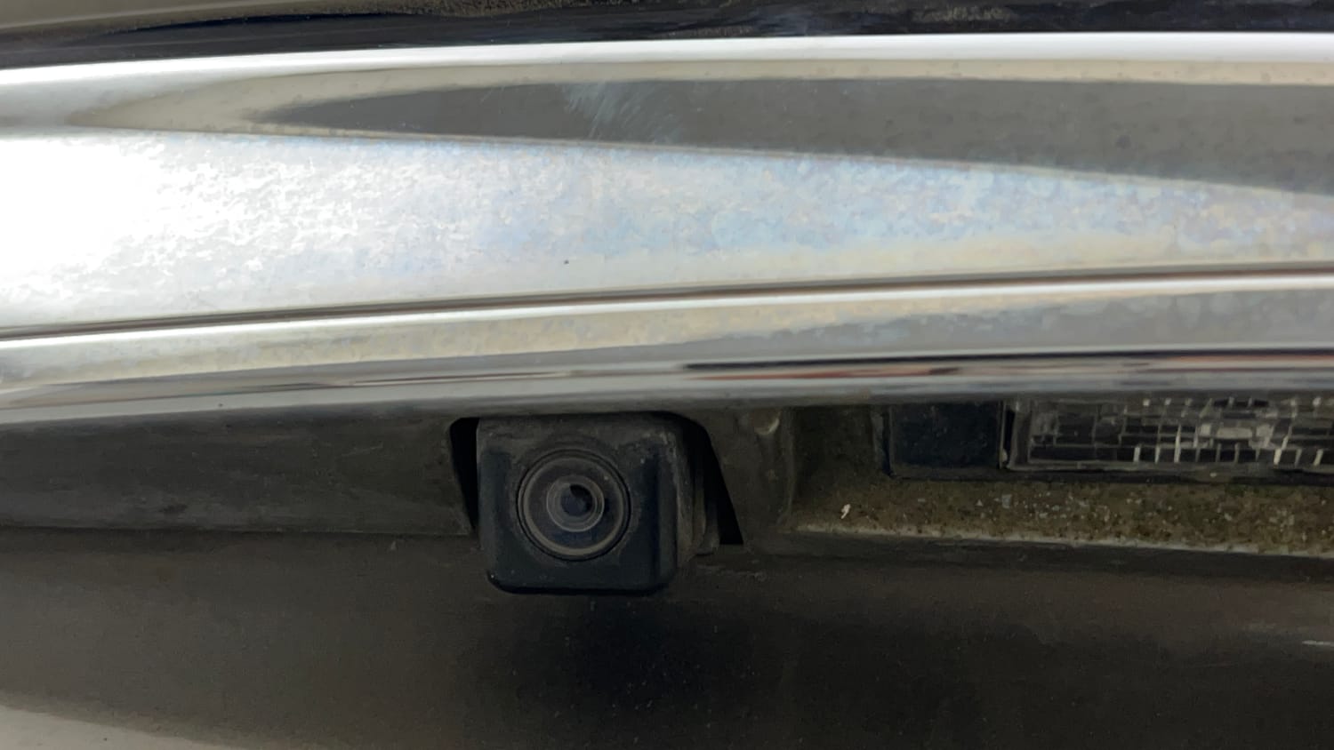 Used 2017 Nissan Sunny XV CVT Petrol Automatic top_features Rear camera