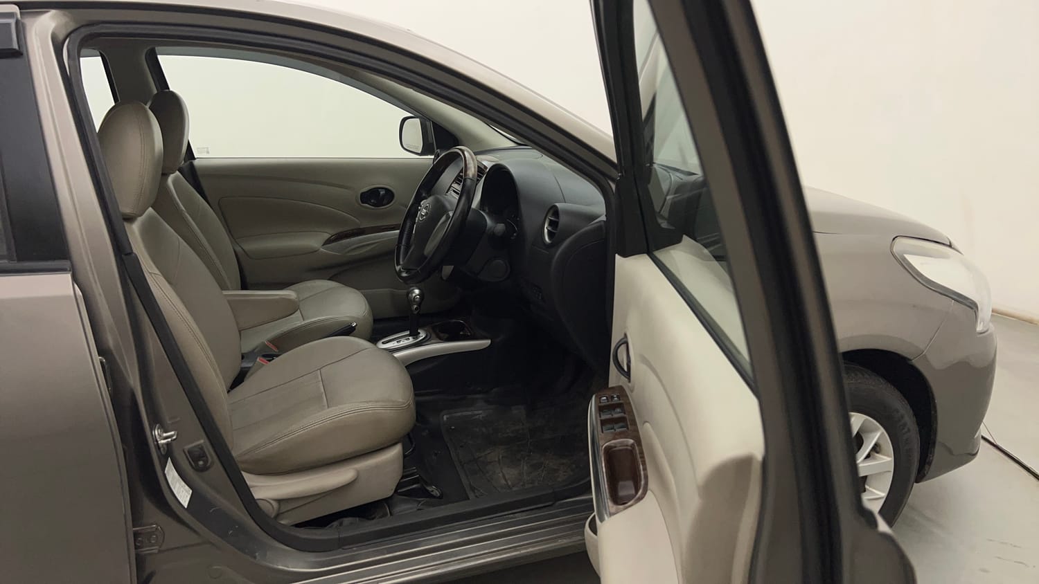 Used 2017 Nissan Sunny XV CVT Petrol Automatic interior RIGHT SIDE FRONT DOOR CABIN VIEW