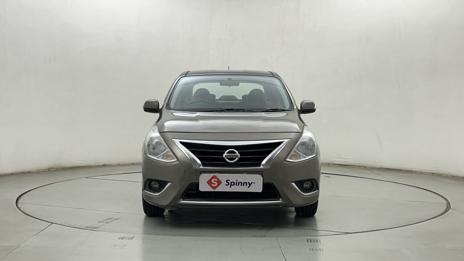 Used 2017 Nissan Sunny XV CVT Petrol Automatic exterior FRONT VIEW