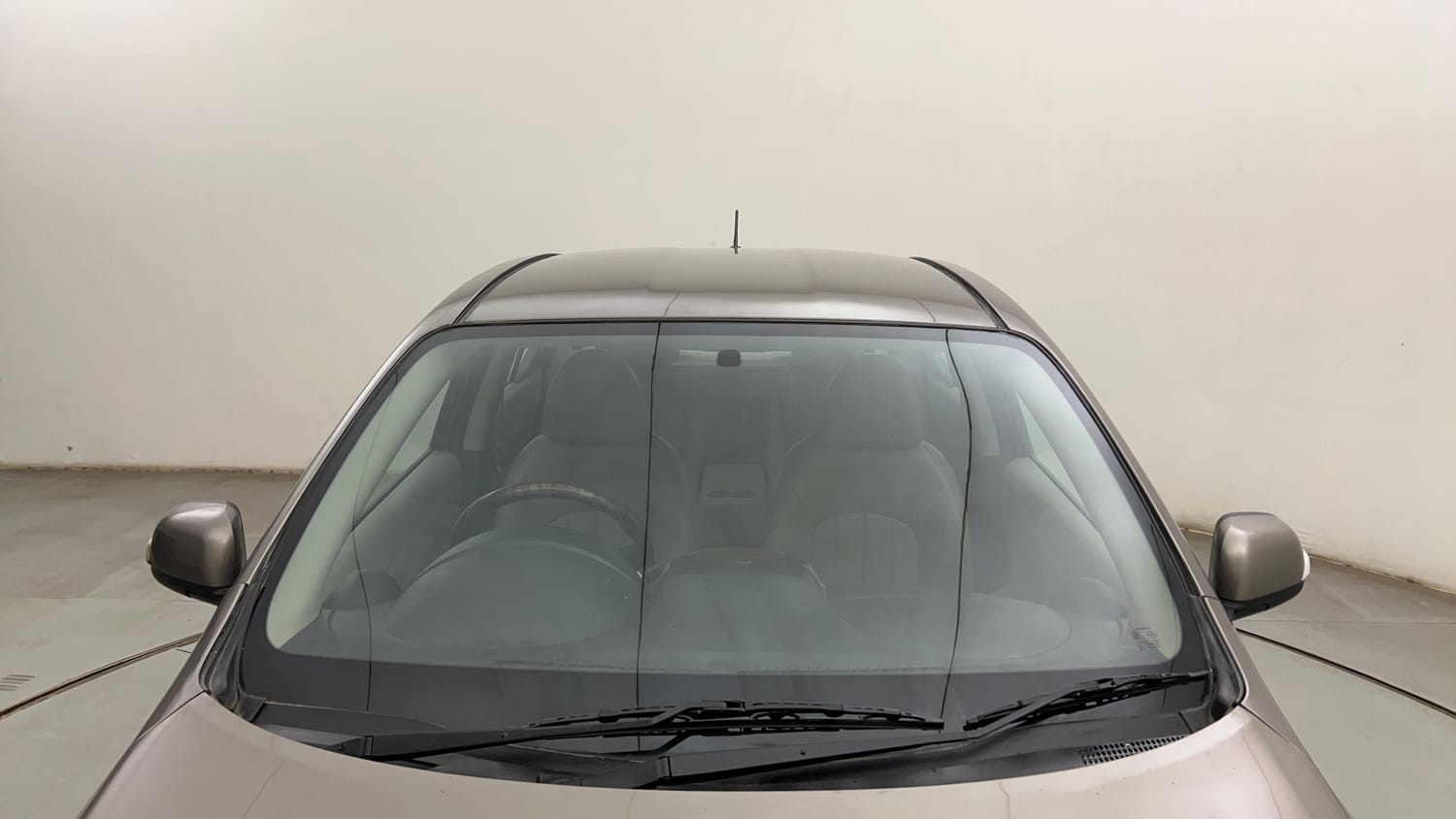 Used 2017 Nissan Sunny XV CVT Petrol Automatic exterior FRONT WINDSHIELD VIEW