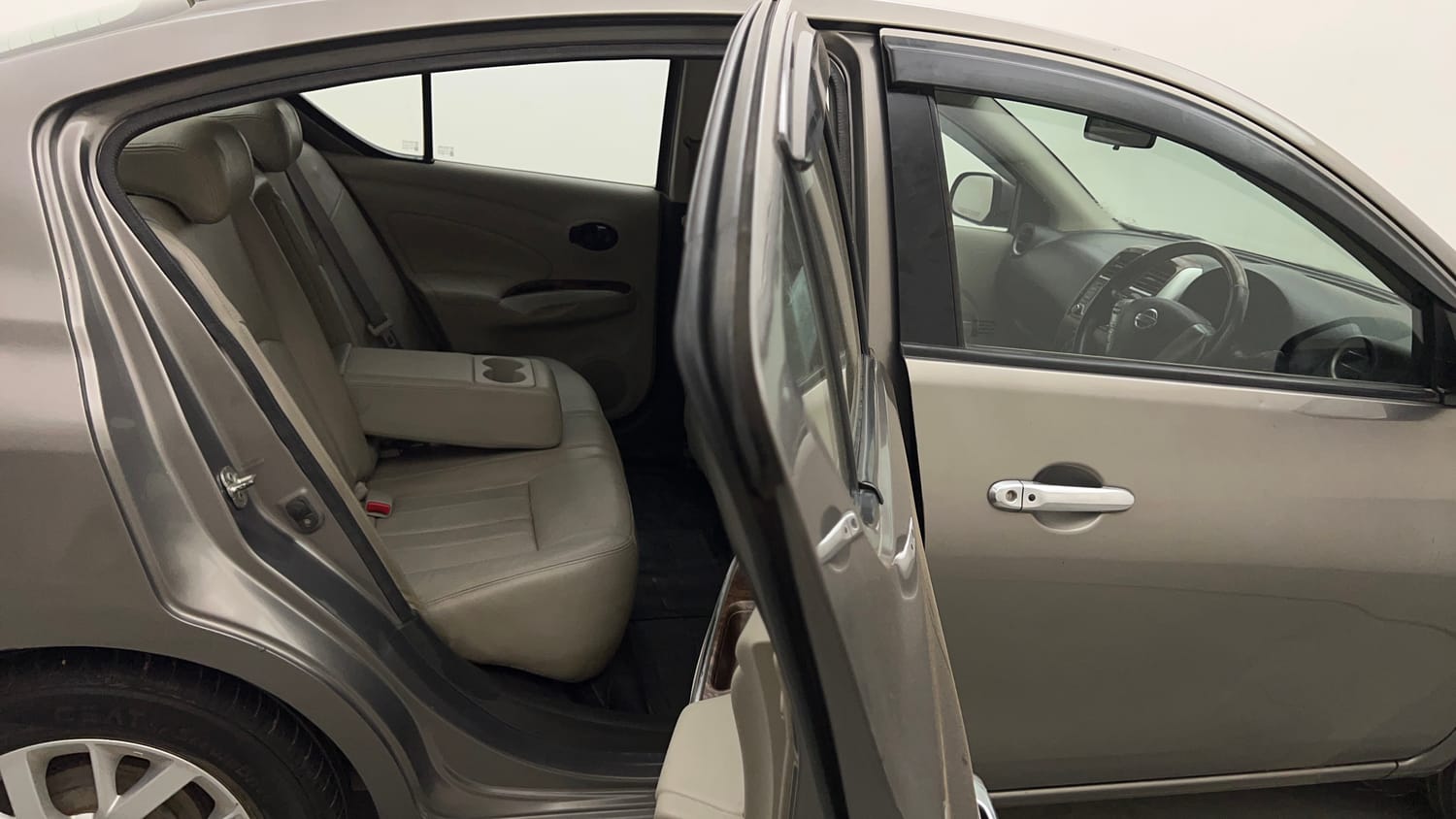 Used 2017 Nissan Sunny XV CVT Petrol Automatic interior RIGHT SIDE REAR DOOR CABIN VIEW