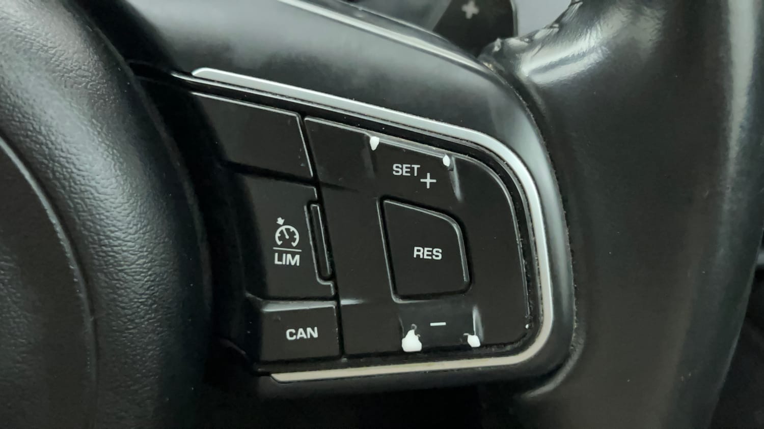 Used 2017 Jaguar XE Prestige Petrol Automatic top_features Cruise control