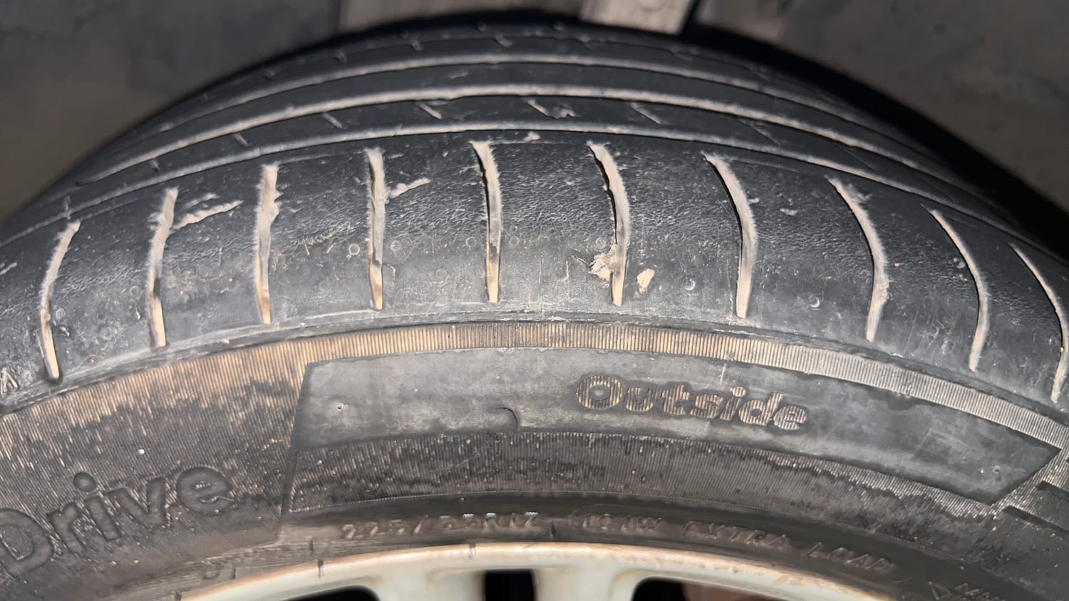 Used 2017 Jaguar XE Prestige Petrol Automatic tyres LEFT FRONT TYRE TREAD VIEW