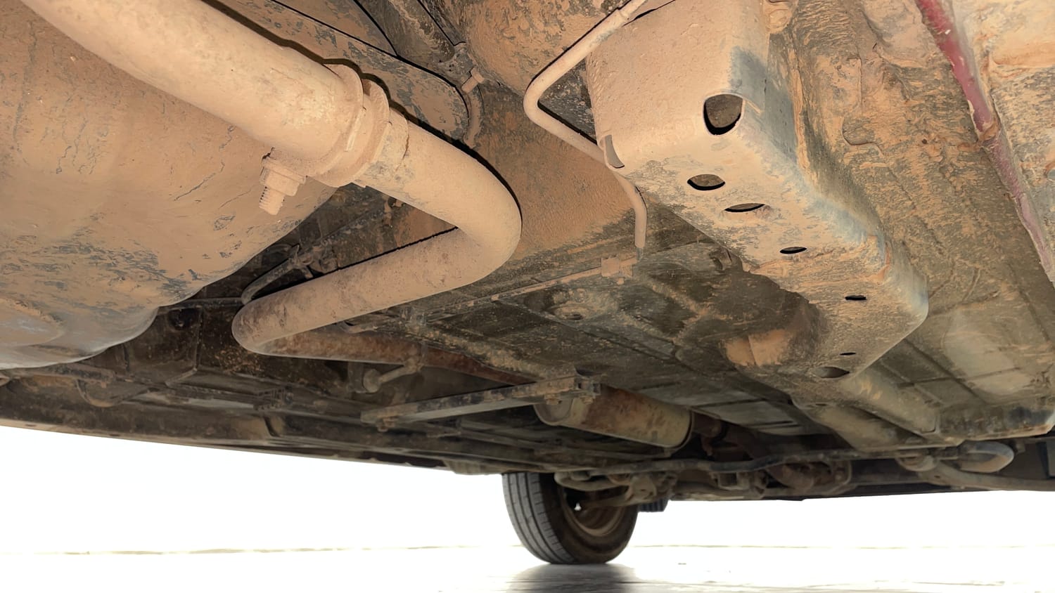 Used 2017 Tata Tiago Revotron XT Petrol Manual extra REAR RIGHT UNDERBODY VIEW