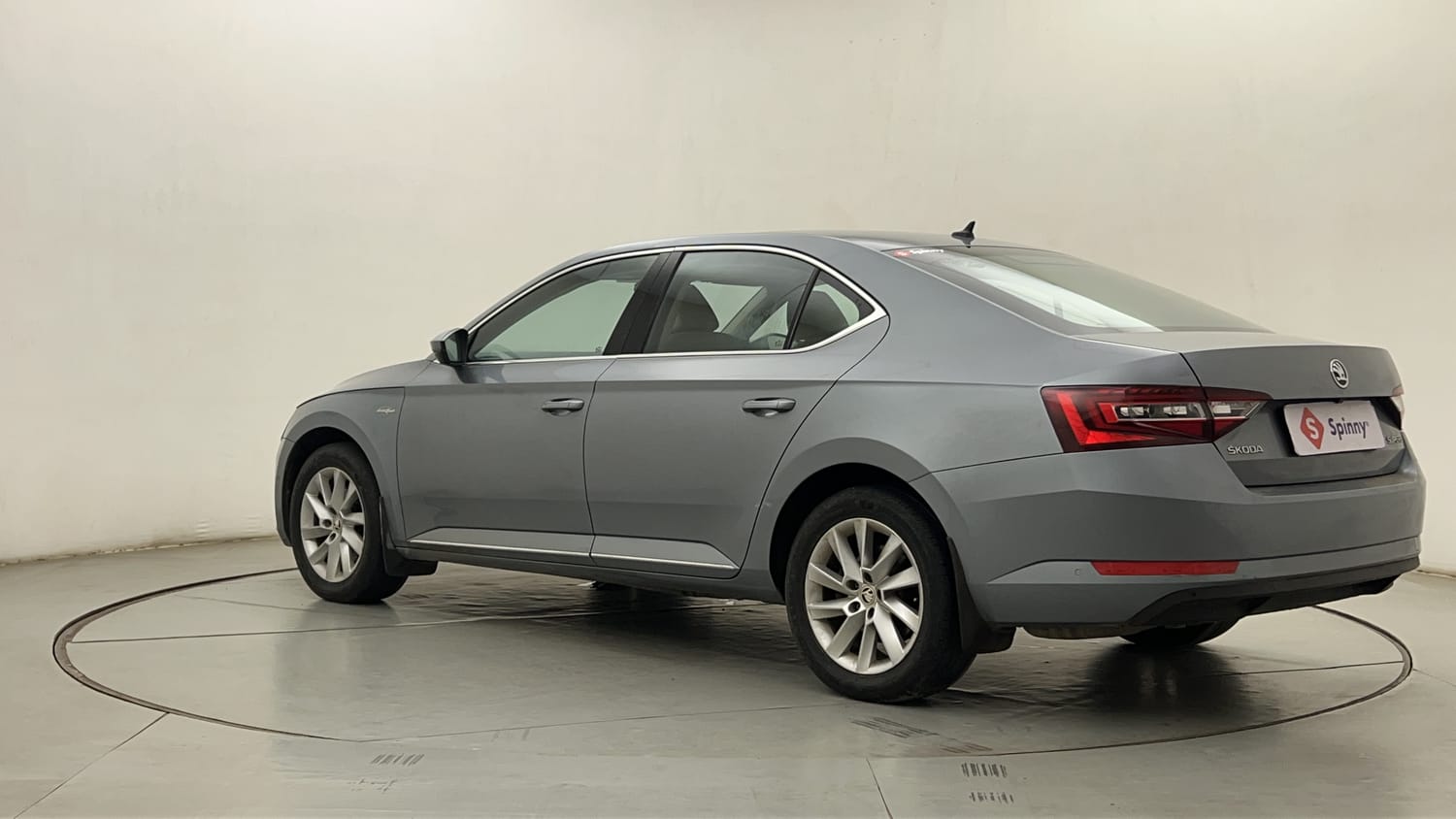 Used 2018 Skoda Superb L&K TSI AT Petrol Automatic exterior LEFT REAR CORNER VIEW