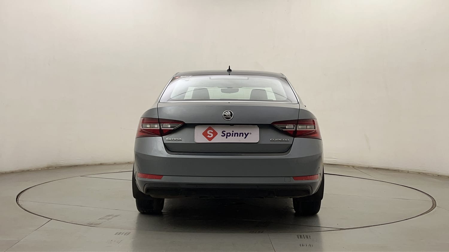 Used 2018 Skoda Superb L&K TSI AT Petrol Automatic exterior BACK VIEW