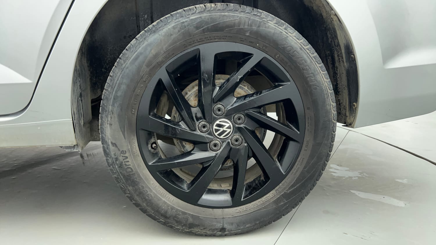 Used 2022 Volkswagen Virtus GT Plus 1.5 TSI EVO DSG Petrol Automatic tyres LEFT REAR TYRE RIM VIEW