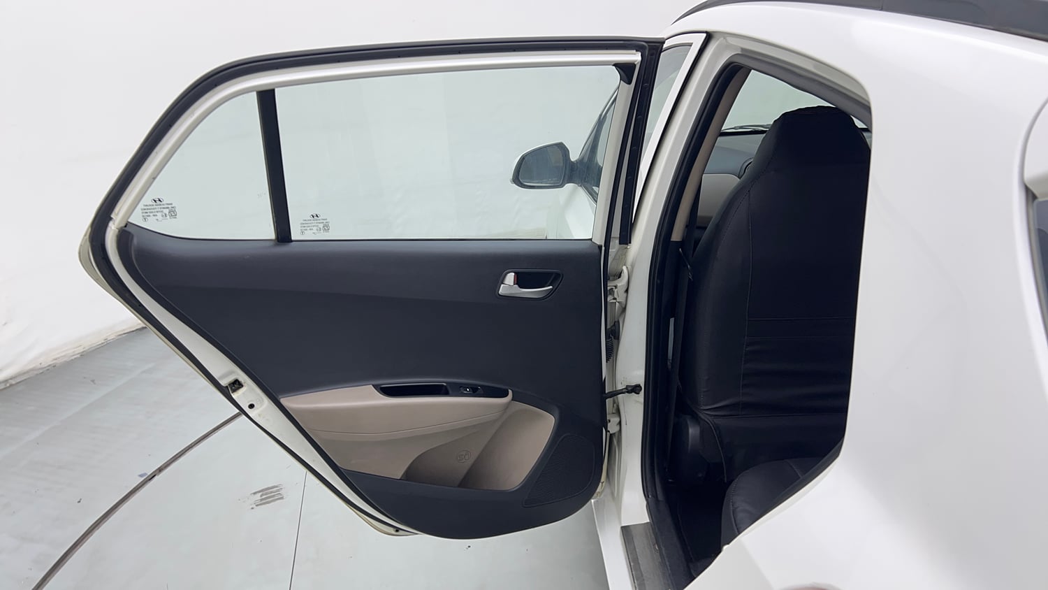 Used 2015 Hyundai Grand i10 Sportz 1.2 Kappa VTVT Petrol Manual interior LEFT REAR DOOR OPEN VIEW