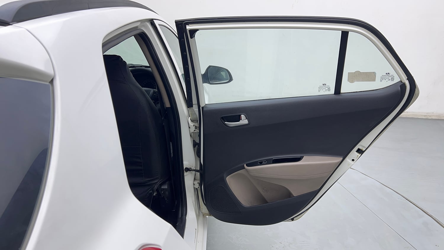 Used 2015 Hyundai Grand i10 Sportz 1.2 Kappa VTVT Petrol Manual interior RIGHT REAR DOOR OPEN VIEW