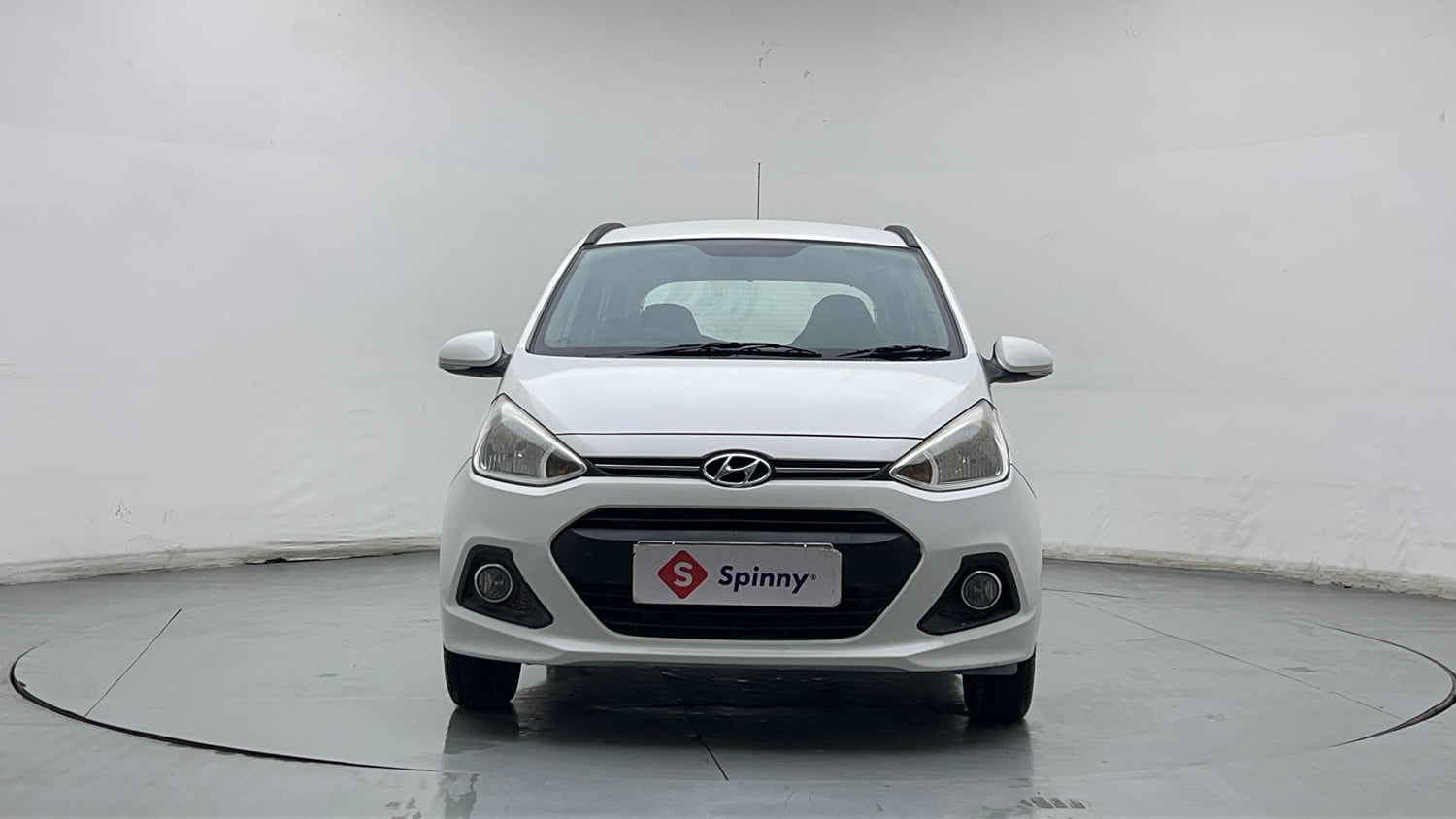 Used 2015 Hyundai Grand i10 Sportz 1.2 Kappa VTVT Petrol Manual exterior FRONT VIEW