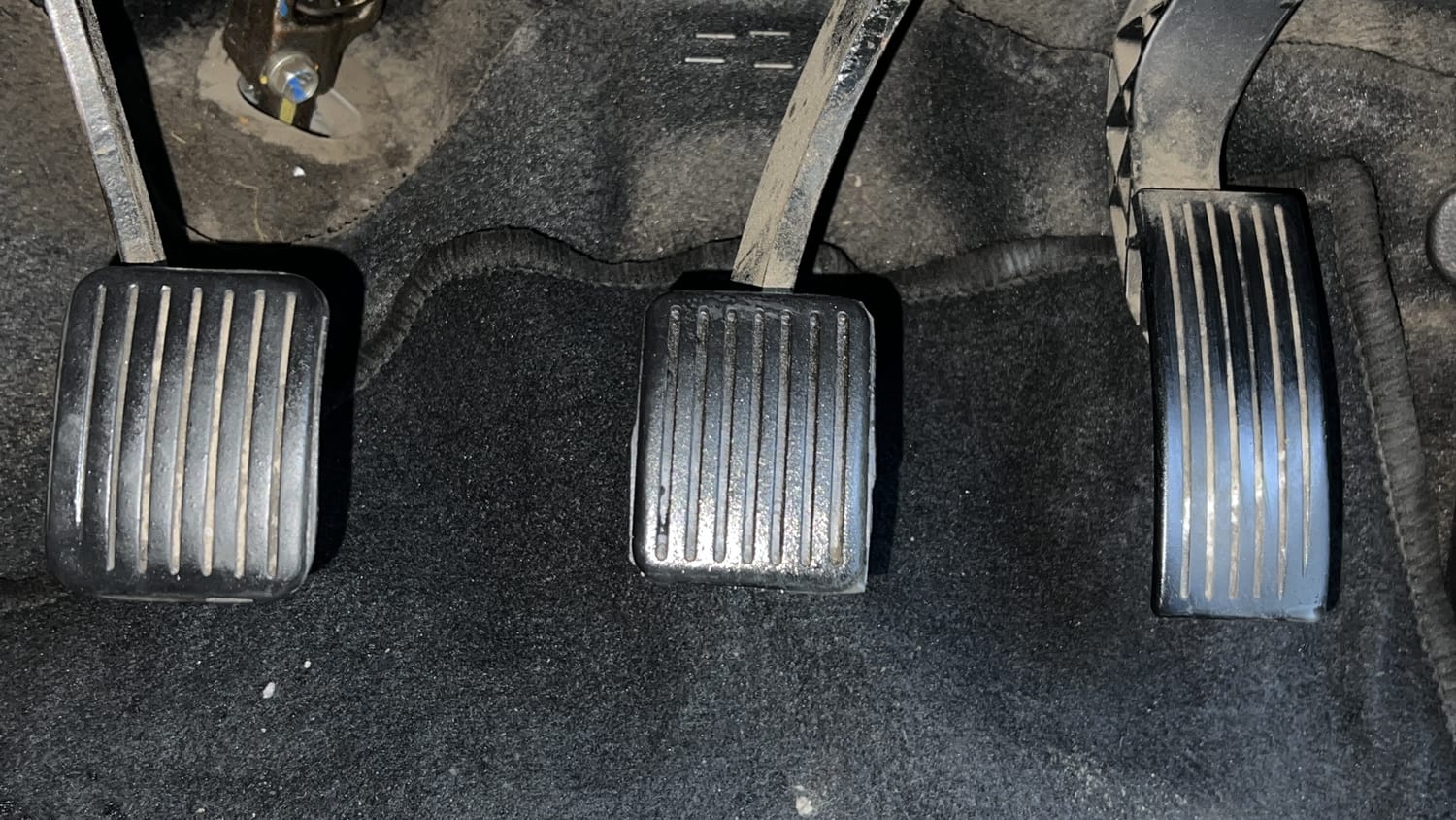 Used 2015 Hyundai Grand i10 Sportz 1.2 Kappa VTVT Petrol Manual interior PEDALS VIEW