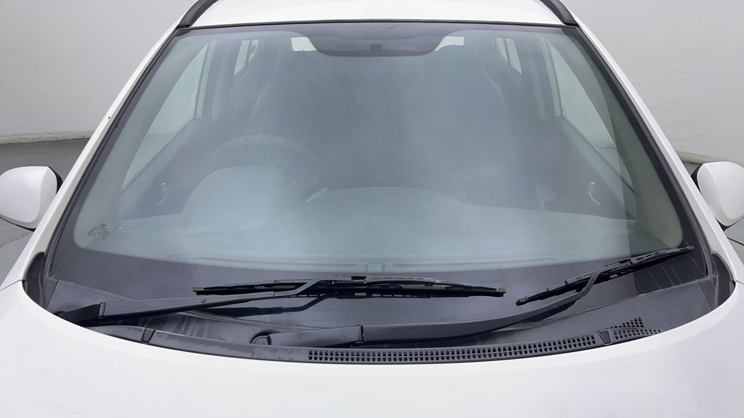Used 2015 Hyundai Grand i10 Sportz 1.2 Kappa VTVT Petrol Manual exterior FRONT WINDSHIELD VIEW