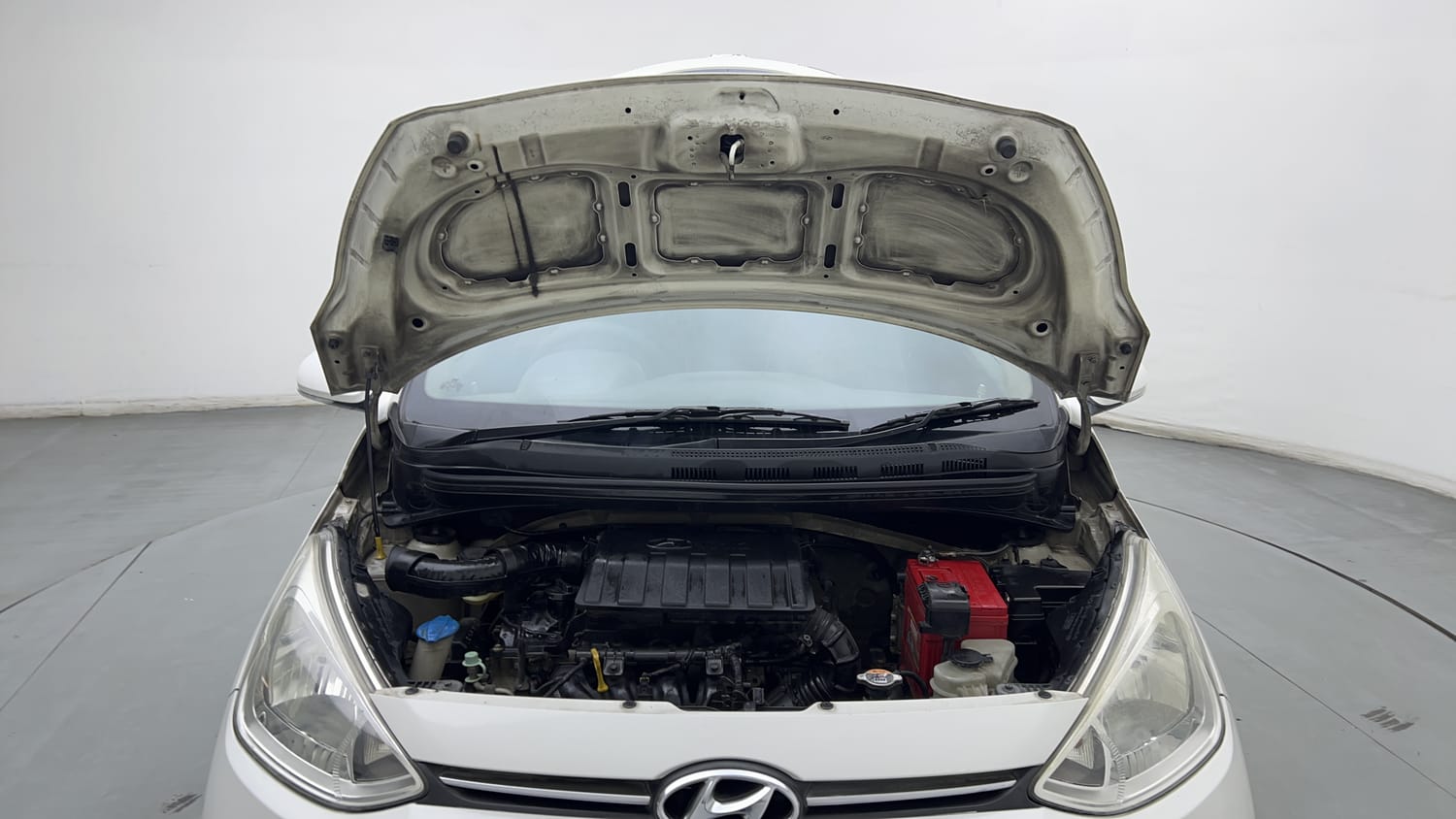 Used 2015 Hyundai Grand i10 Sportz 1.2 Kappa VTVT Petrol Manual engine ENGINE & BONNET OPEN FRONT VIEW