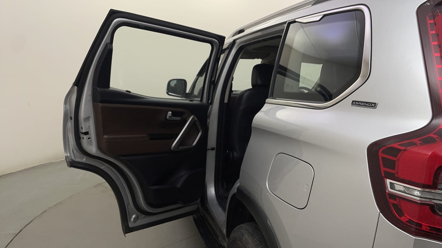 Used 2023 Mahindra Scorpio N Z8 L Petrol MT 7 STR Petrol Manual interior LEFT REAR DOOR OPEN VIEW